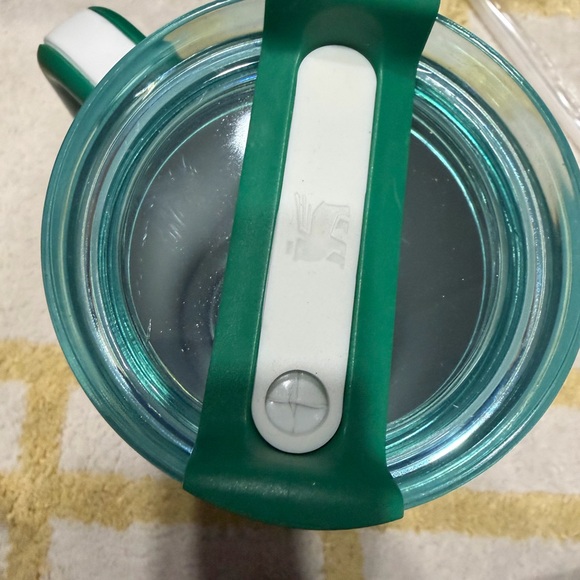 Stanley Quencher 40oz H2.0 Tumbler - White with Green Accents - Picture 2 of 4